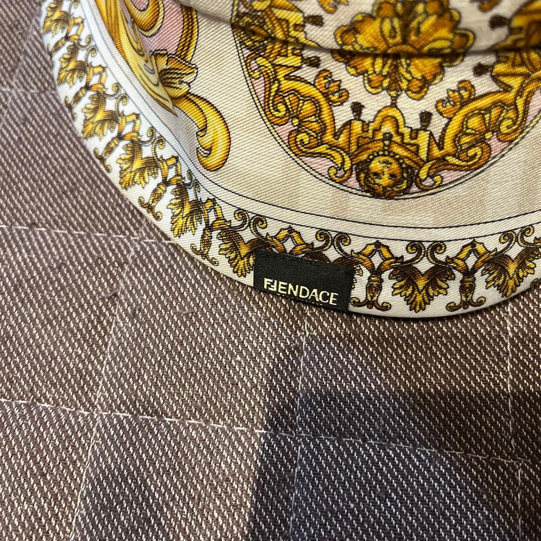 激安セール！　FJENDACE ハット フェンディ ×ヴェルサーチェ