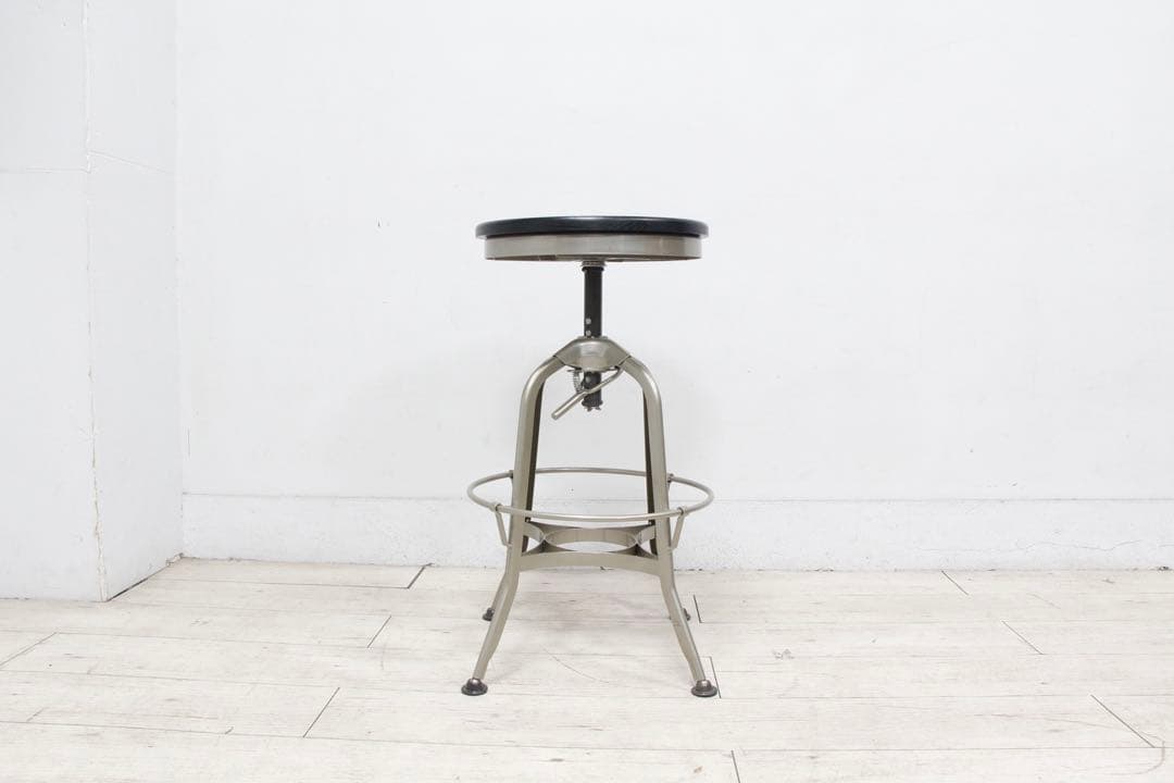 【極美品】 関家具 クラッシュゲート トレドII ハイスツール