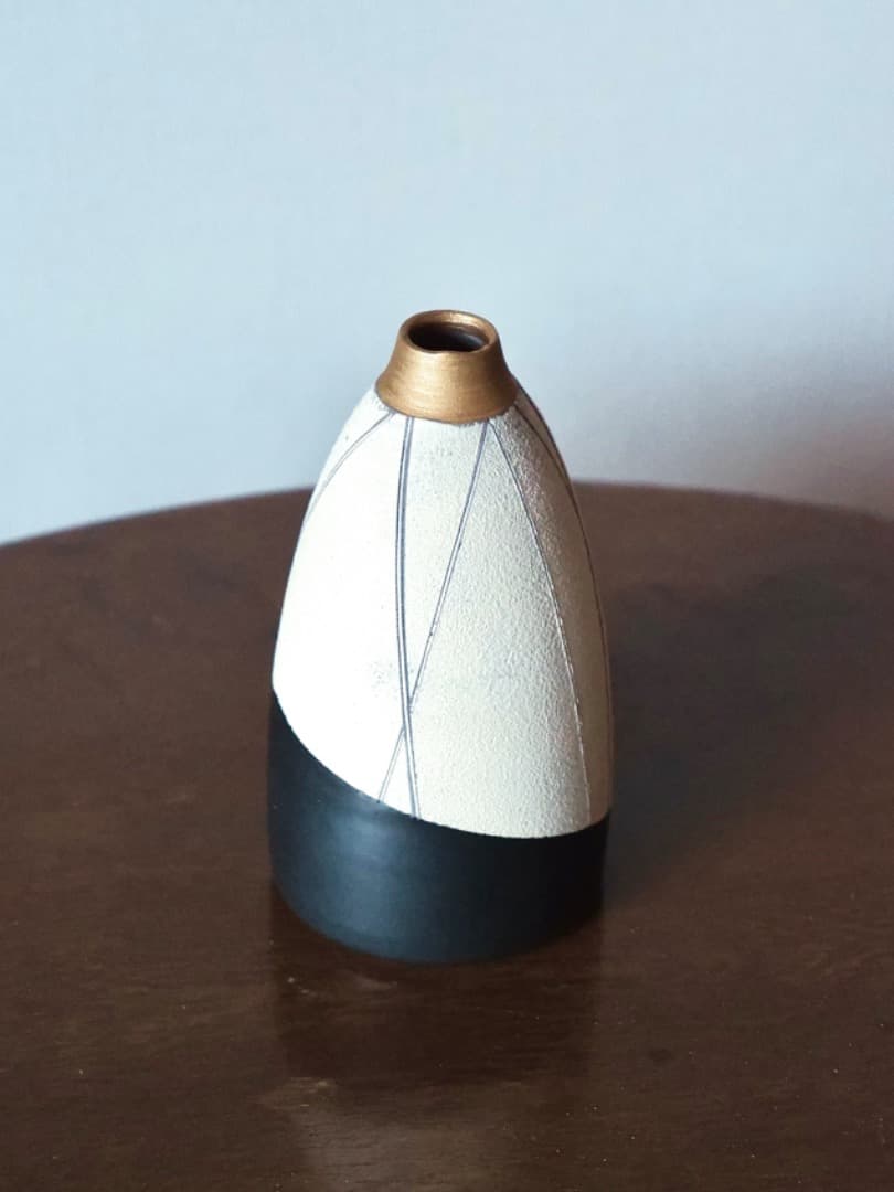 菊地弘　笠間焼　山王窯　金彩花生　花瓶　華道具　箱付　美品　現代美術　Q2313