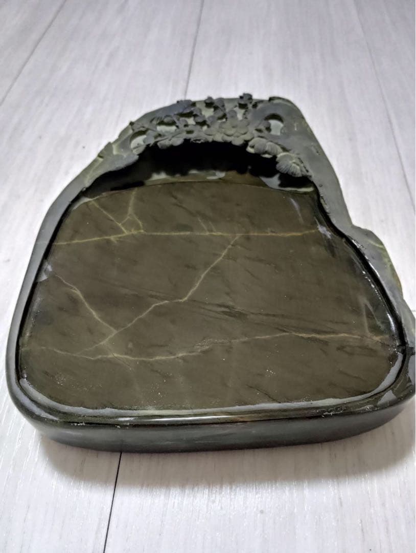 硯【端渓硯　青花・蕉葉白・火捺・金綫など】◆ 8.5吋◆上質箱◆旧老坑水巌坑美石