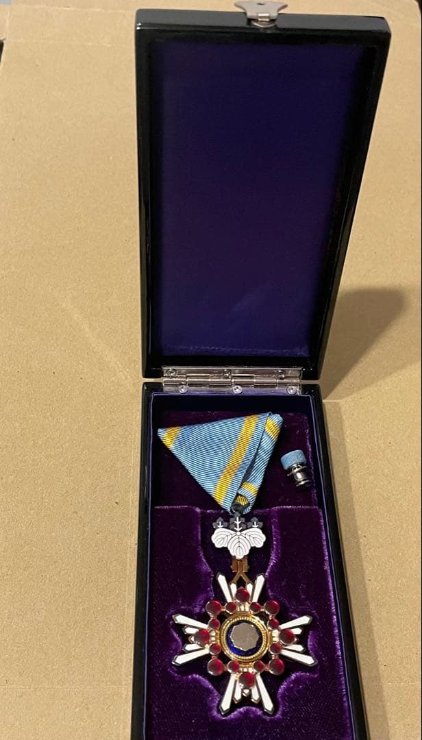 瑞宝単光章 箱付き 勲章