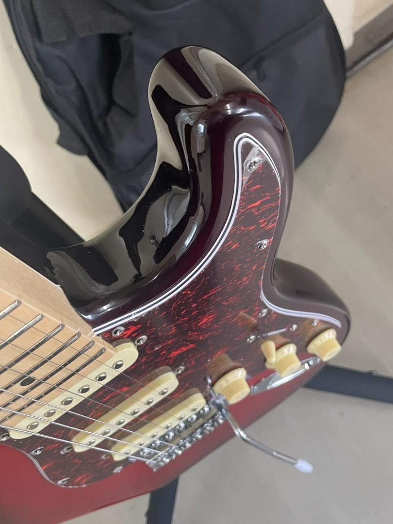 フェンダー　ストラトキャスター　レプリカ　レッドサンバースト系