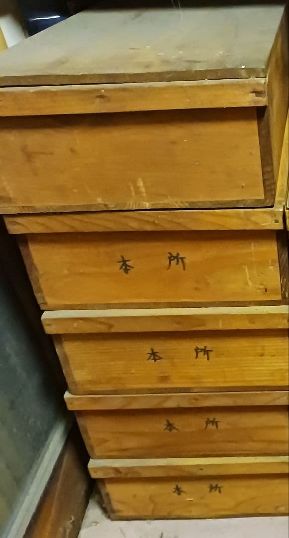 二段重箱40個　朱内黒蓋・仕切り付　10個入木箱４セット　漆塗り　未使用