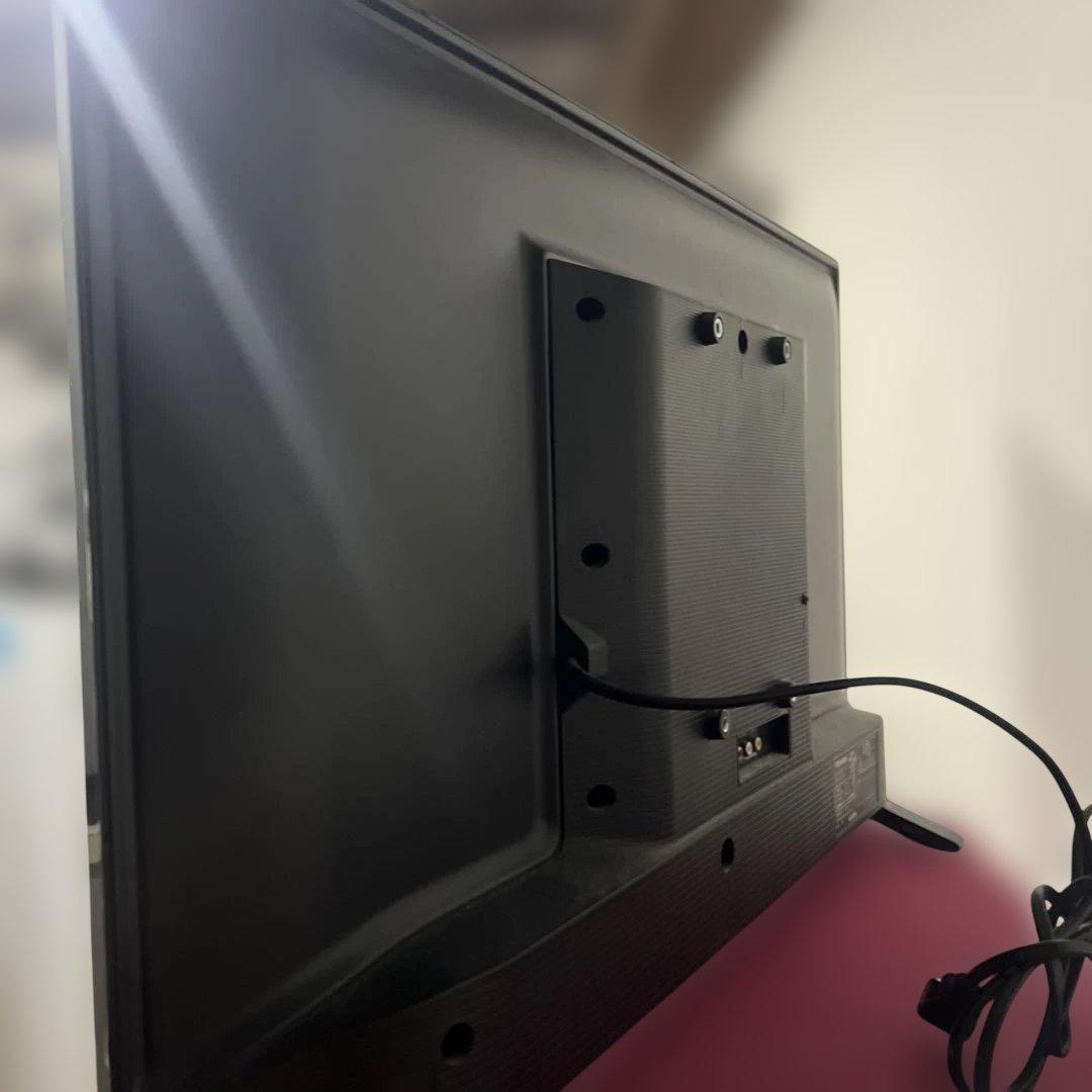 【美品】TOSHIBA 液晶テレビ 32S24 リモコン付き　2020年製