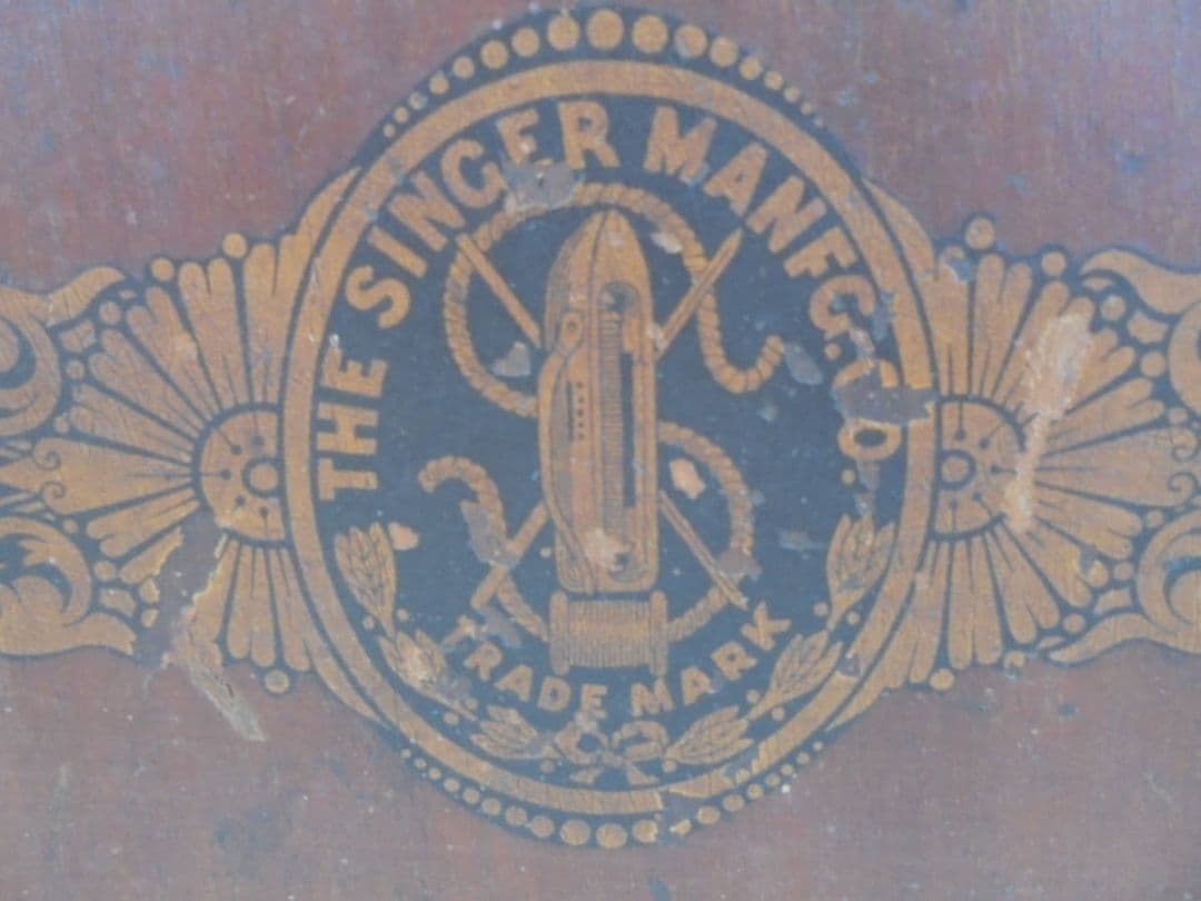 AKa6705　シンガー　ＳＩＮＧＥＲ　ミシン　木製ケース