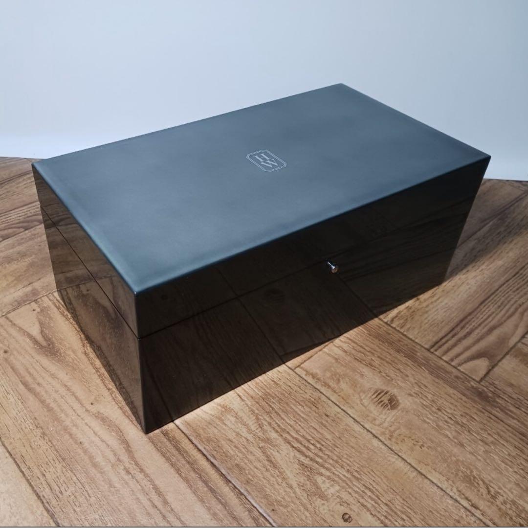 ★希少★HARRY WINSTON レアタイムピース 空箱 ジュエリーボックス