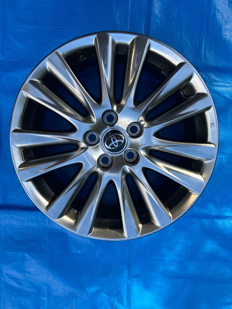 トヨタ６０ハリアー純正7.5Ｊ18インチホィール4本セット