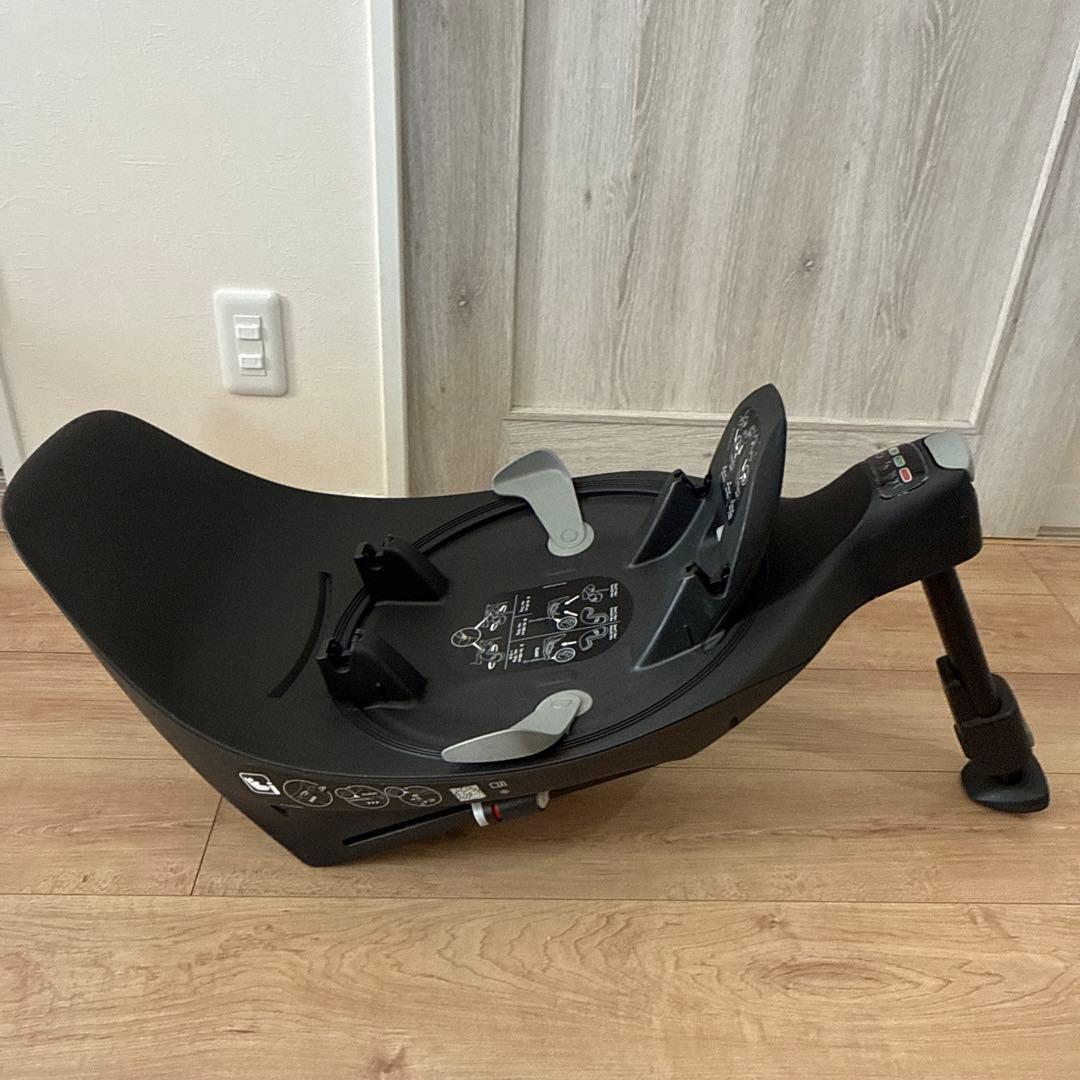 cybex チャイルドシート CLOUD T＋　ベース　カーシートアダプター