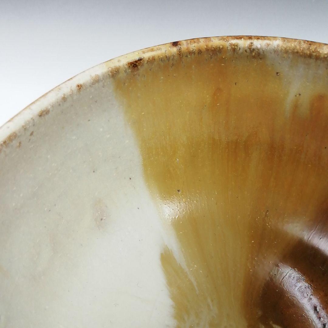 Ｔ９１３　茶碗　『高取　掛分茶碗』『十三代　高取八仙 造』　共箱　抹茶碗　茶道具