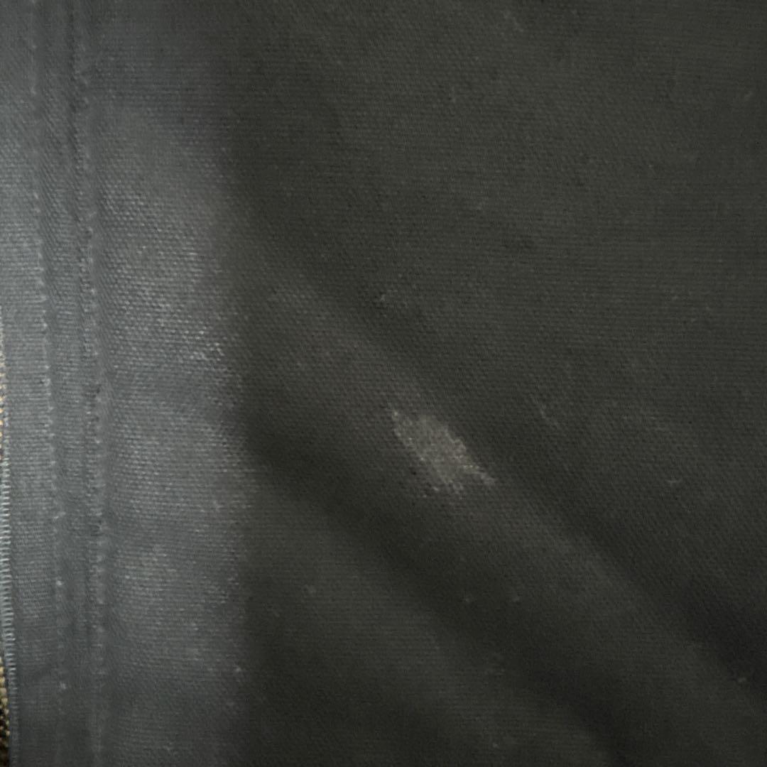 Carhartt ブラック ジップアップベスト