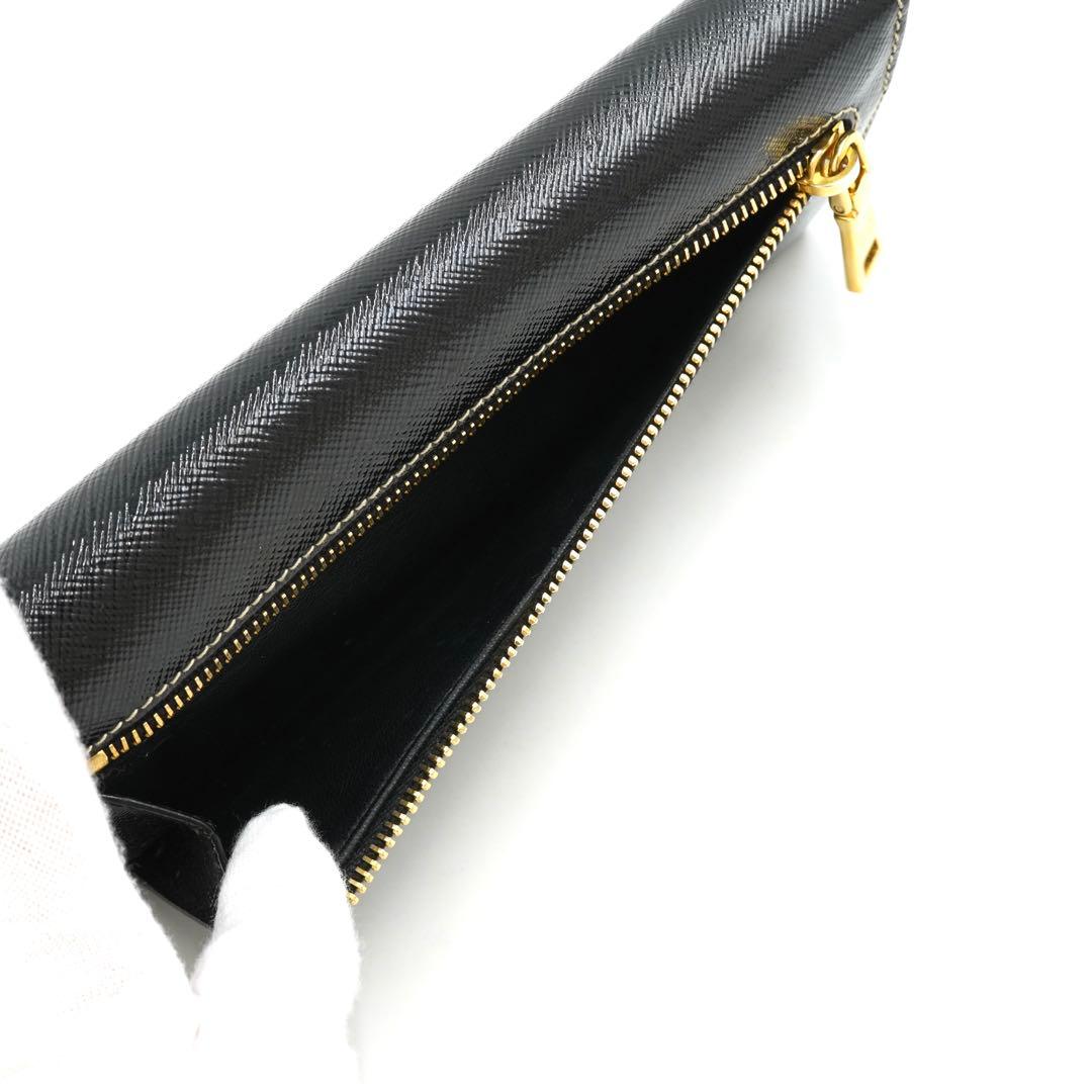 ✨新品未使用✨　PRADA 長財布　三角プレート　エナメル　サフィアーノ