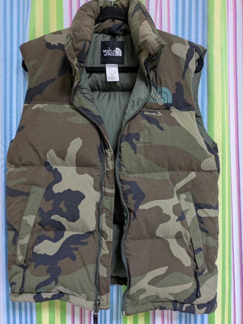 THE NORTH FACE ノースフェイス ダウンベスト 迷彩柄 S