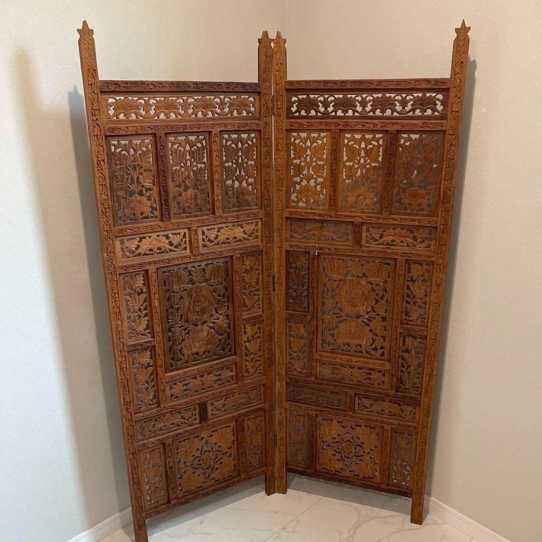 シーシャムウッド　パーテーション　木彫り　透かし彫り　アジアン　インテリア