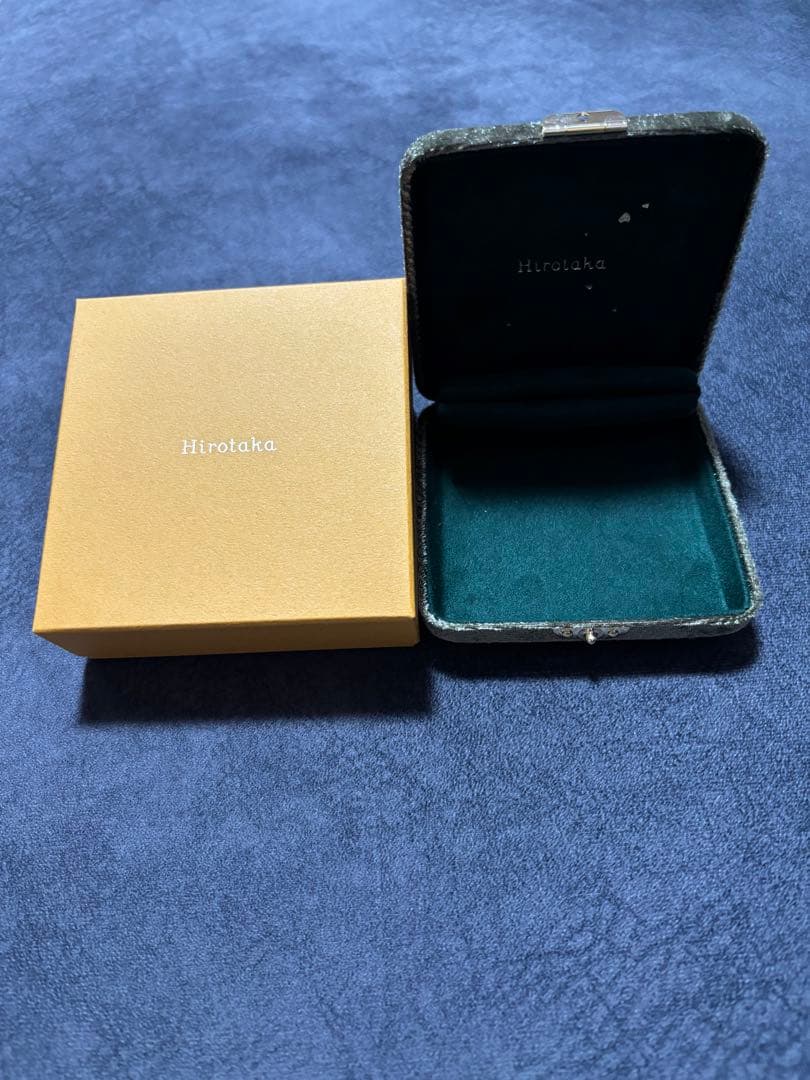 訳あり Hirotaka BELUGA アコヤパール ピアス