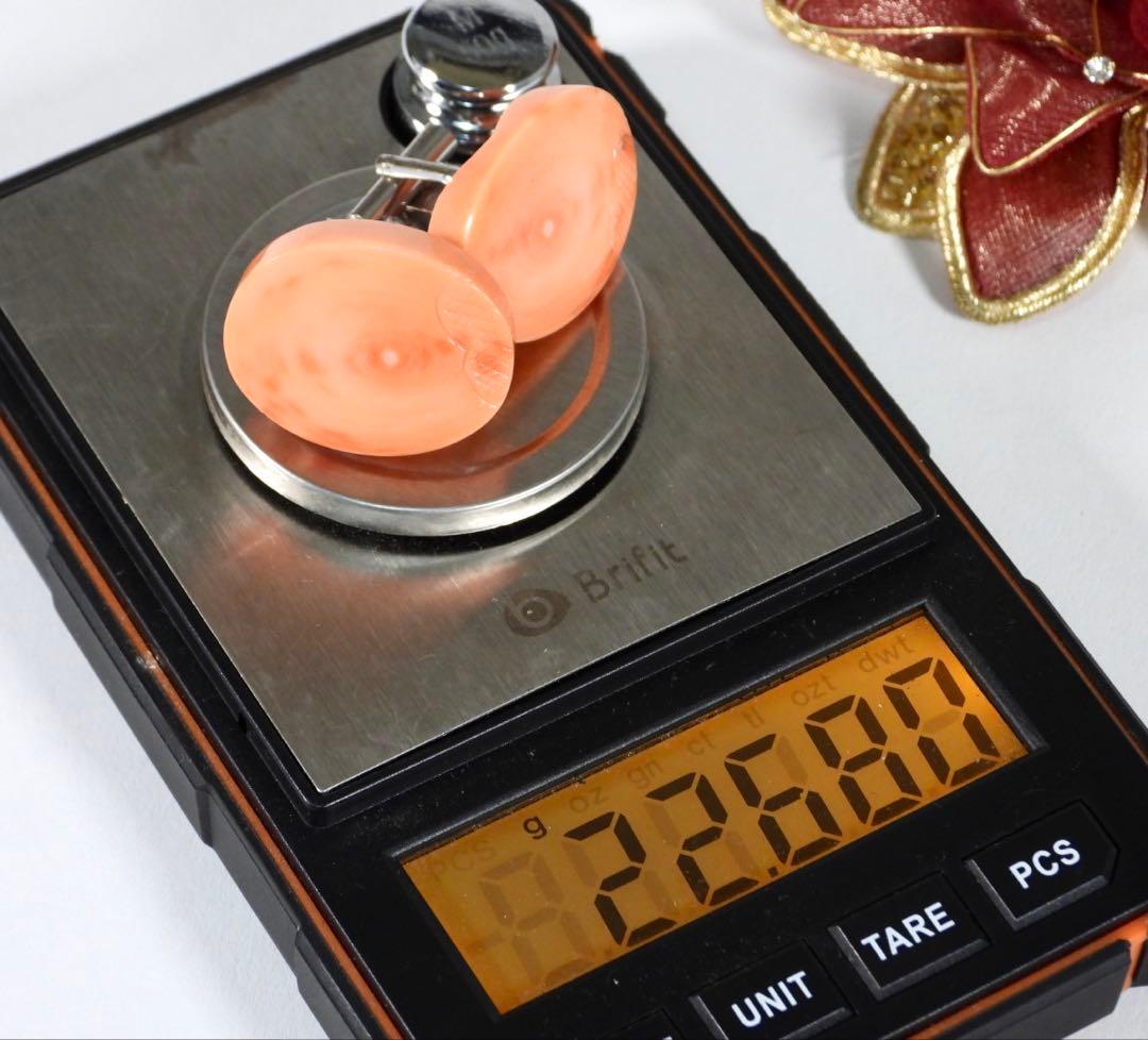 大粒 天然珊瑚　珊瑚　カフス　重さ約22.6g