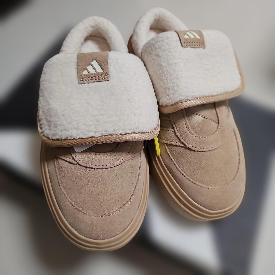 adidas★アディダス★23.5㎝★ボア付き★もふもふ★ベージュ★ミュール