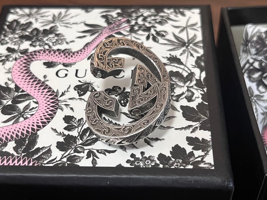 GUCCI グッチエングレービング インターロッキングG キーホルダー