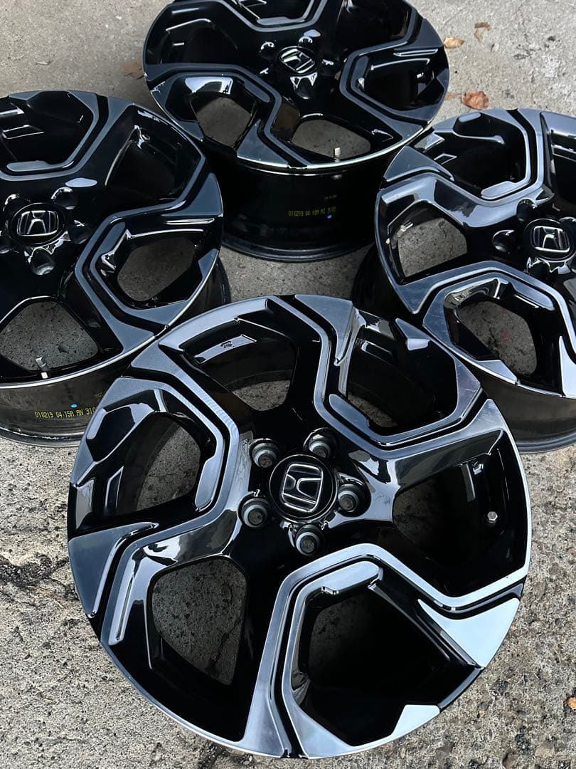 pe.②ホンダ CR-Vの純正18インチアルミホイール、2本