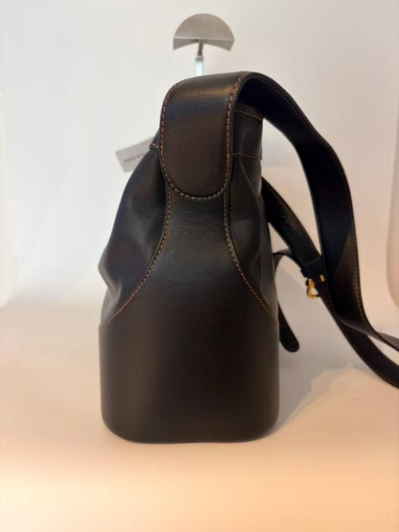 極美品Loewe ロエベ アントン レザー ブラック ショルダーバッグ