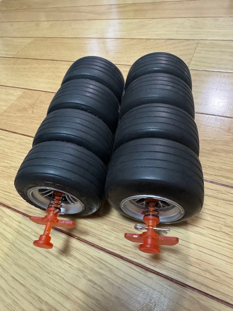 タミヤ F1シャーシ F201 希少ミシュランタイヤ付き