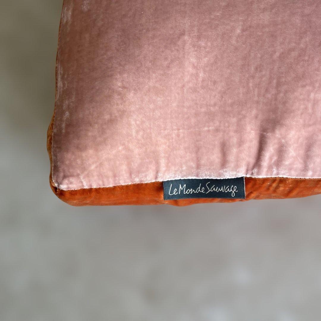 Beatrice LAVAL シルクベロアクッション45×44 エレバンピンク