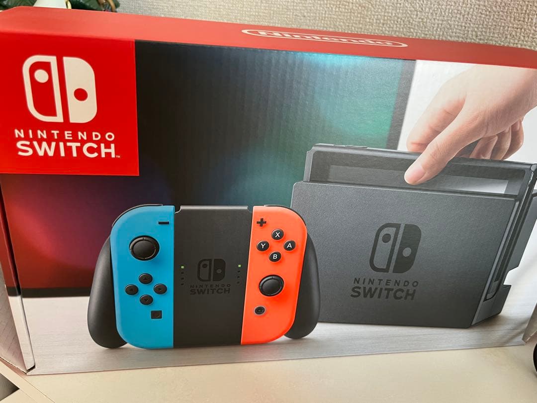 Nintendo Switch 青/赤 本体　箱あり美品 充電器、専用ケース付
