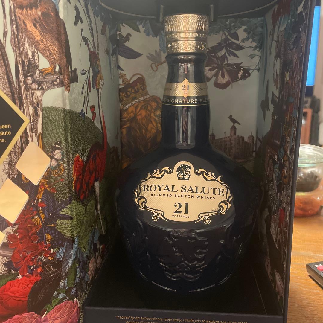 ロイヤルサルート21 Year Old ウイスキー 箱付き☆