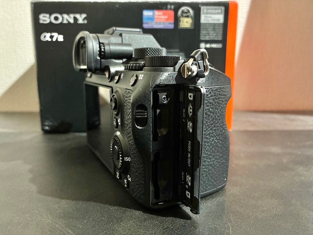 SONY (ソニー) α7III ボディ ILCE-7M3