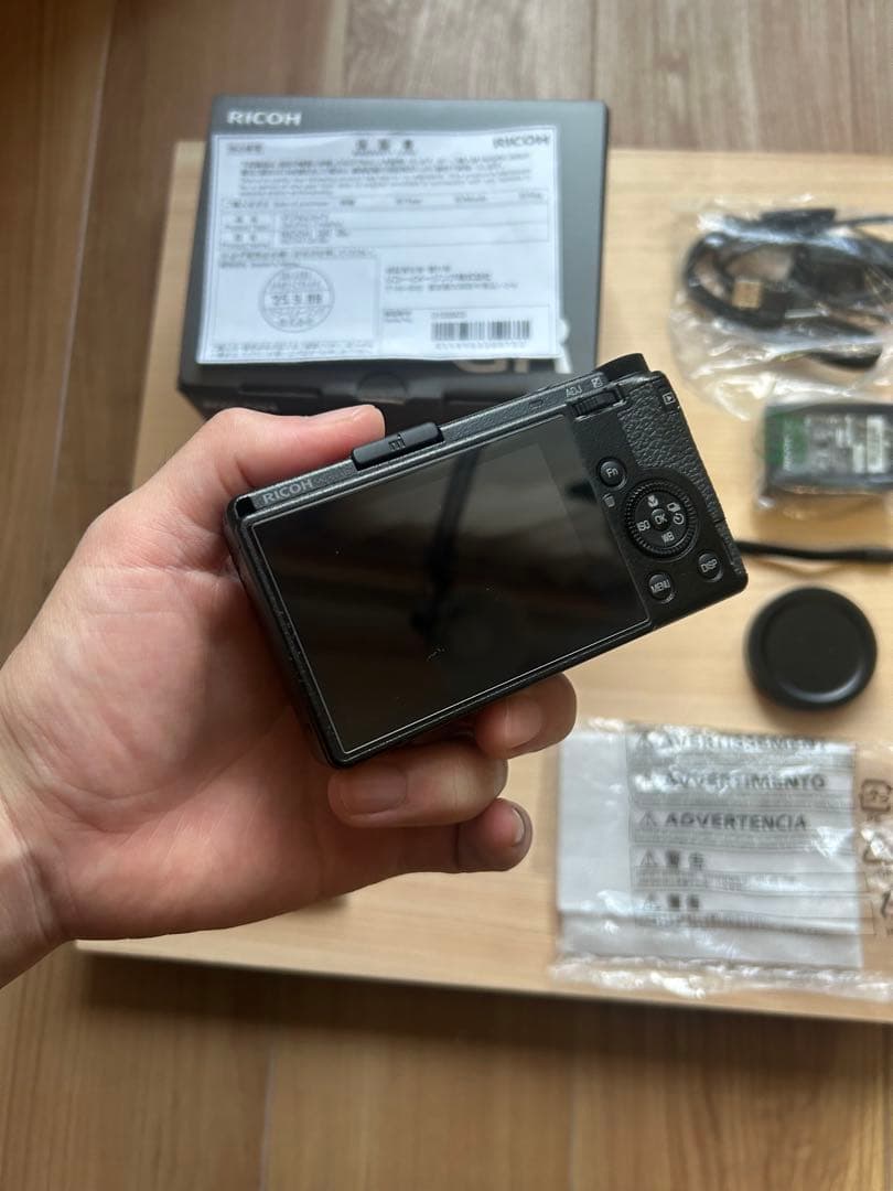 値下げ　RICOH リコー GR3x