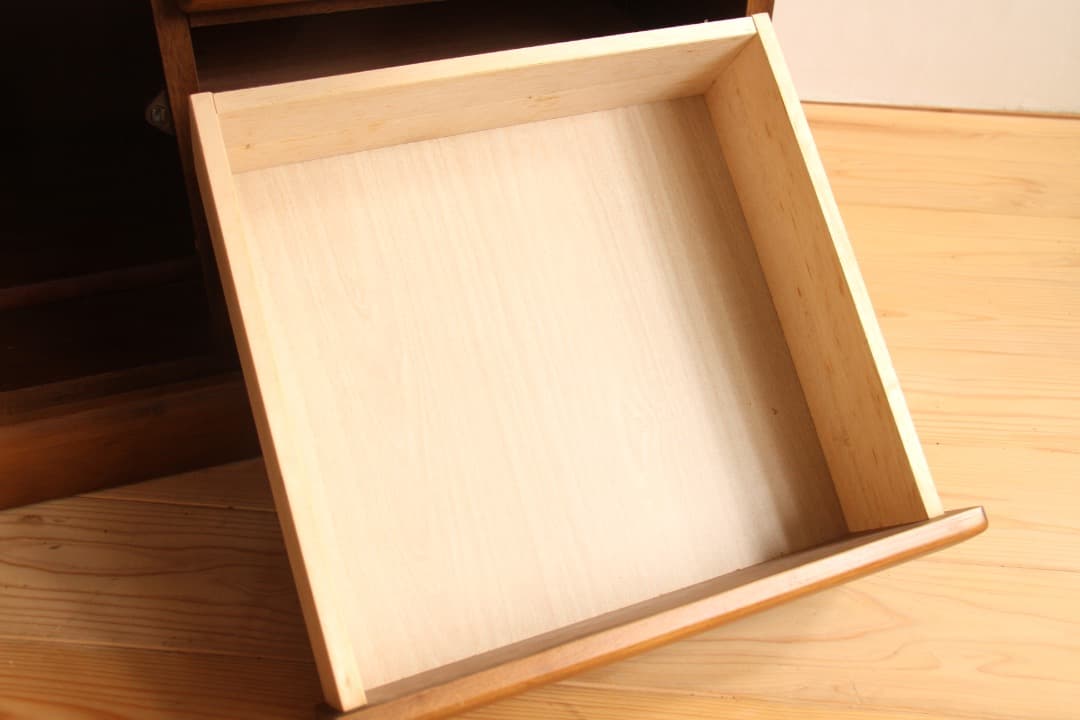 食器棚　本棚　ガラス棚　収納棚　高さ約197㎝ 木製　ビンテージ　アンティーク