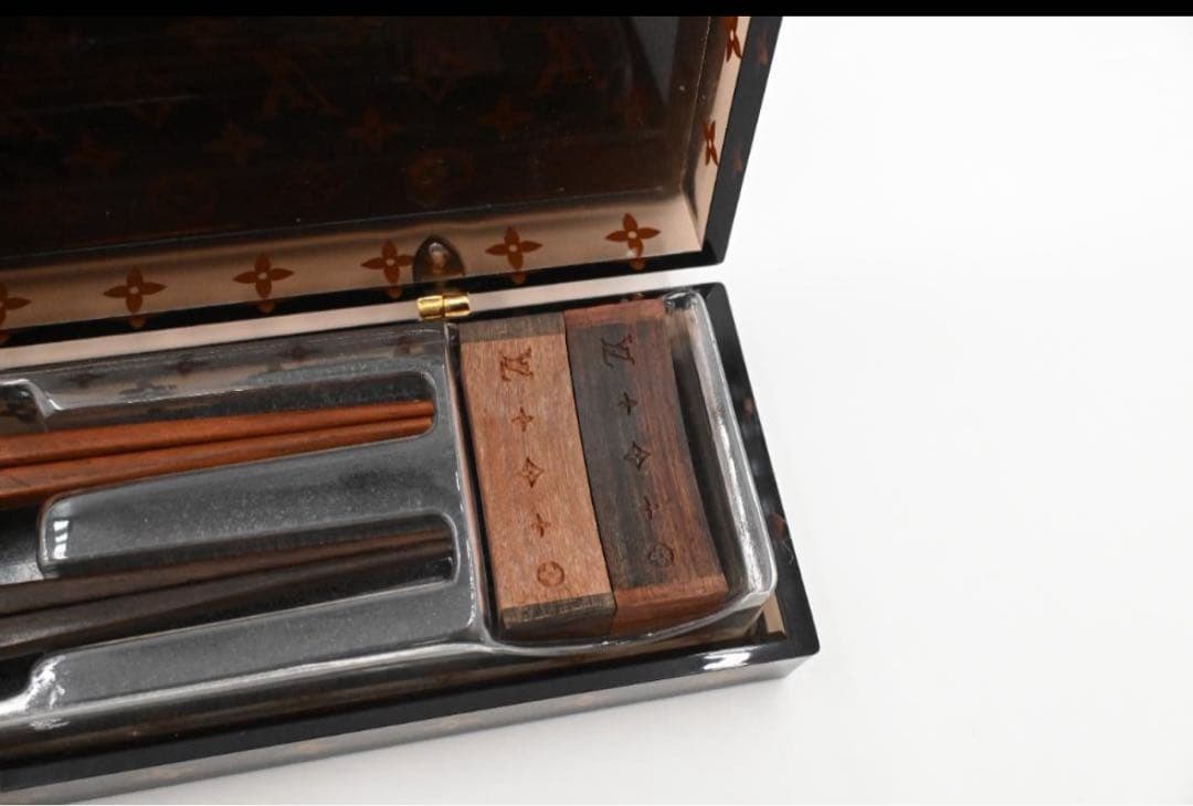 【新品未使用】Louis Vuitton 箸　箸置きセット