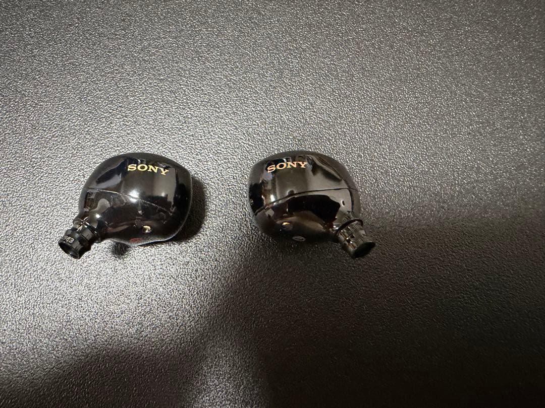 美品　SONY WF-1000XM5 ワイヤレスイヤホン ブラック