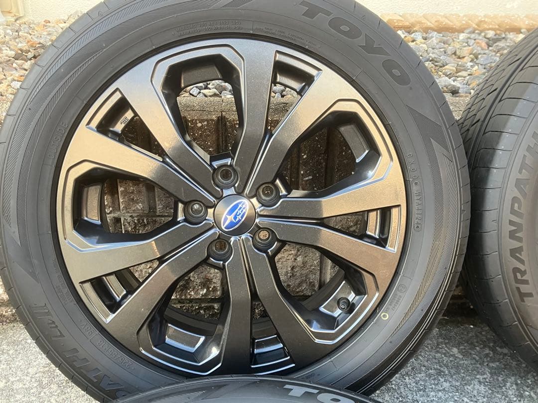 美品！フォレスター スポーツsk純正黒ホイール4本セット18インチ【タイヤ未使近