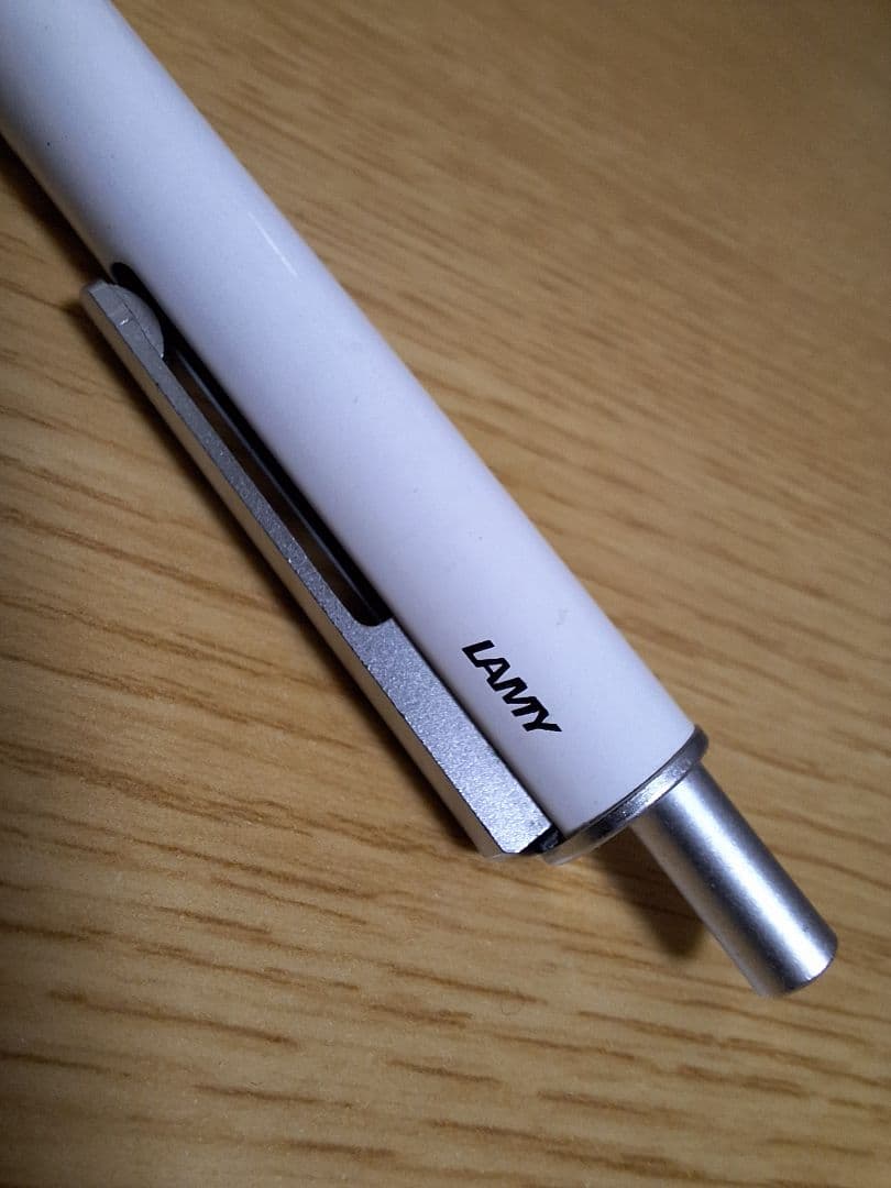 lamy SWIFTスイフトホワイト