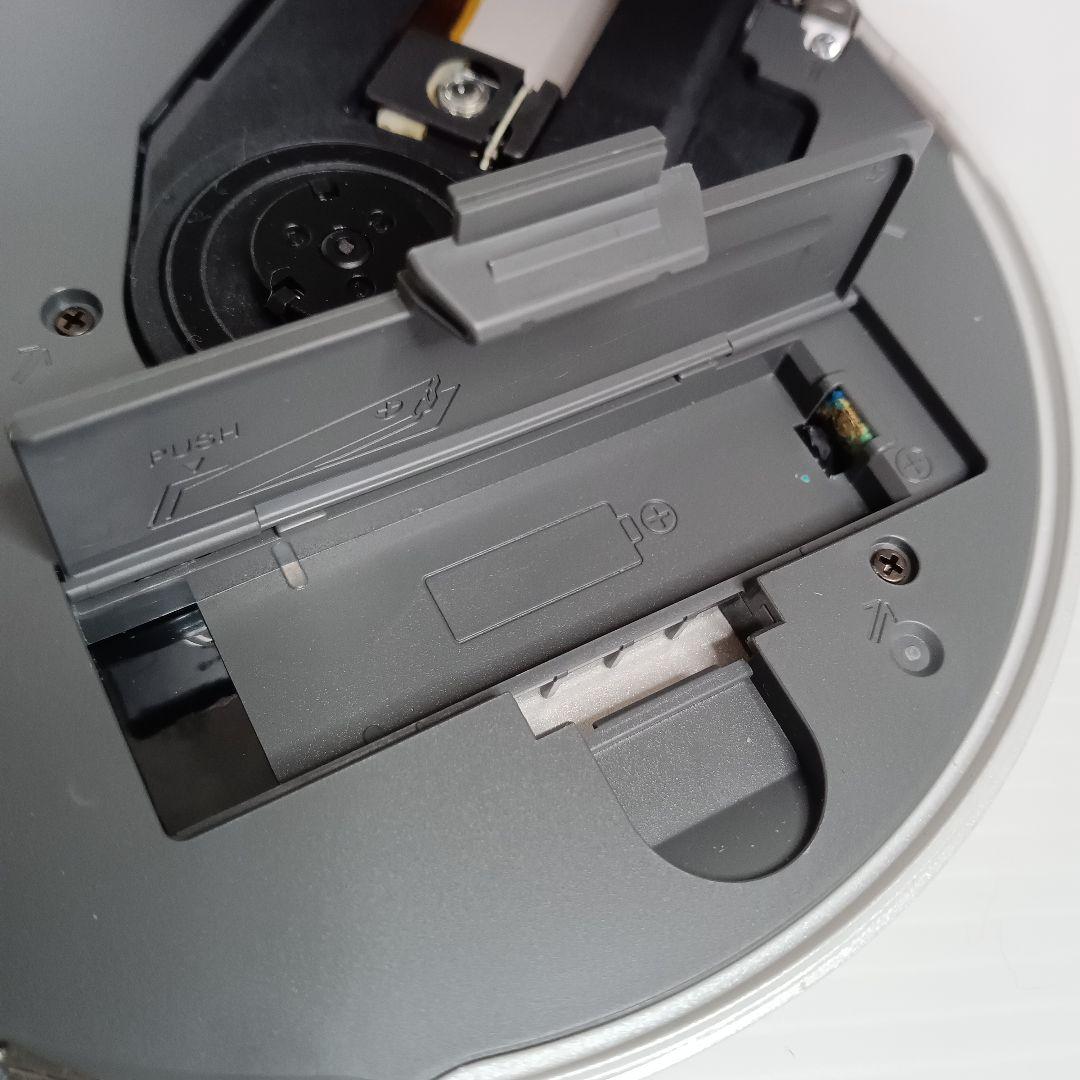美品 動作品 SONY D-NE20 ポータブルCDプレーヤー ソニー