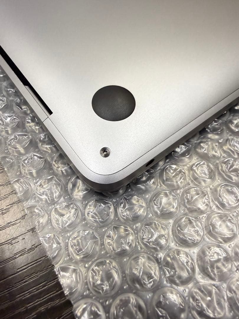 Apple MacBook Air (M1, 2020) 本体 スペースグレイ