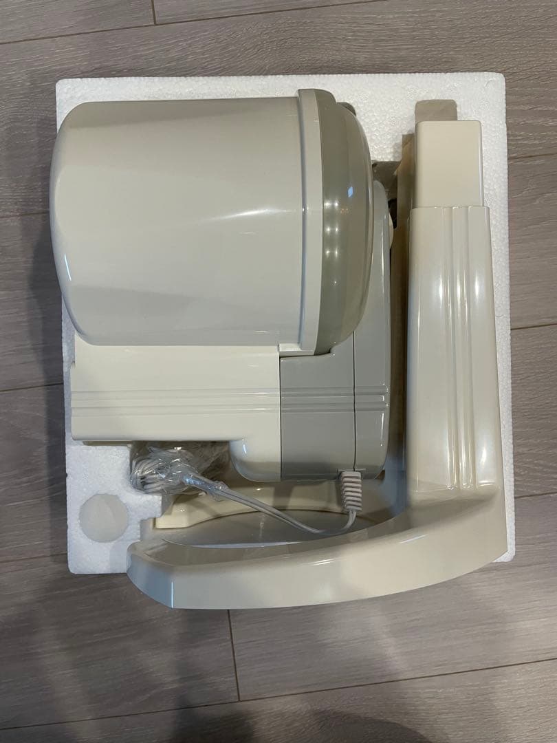 新品未使用・未通電❗️説明有　Meiji タイガー　カール　ソフトクリームメーカー