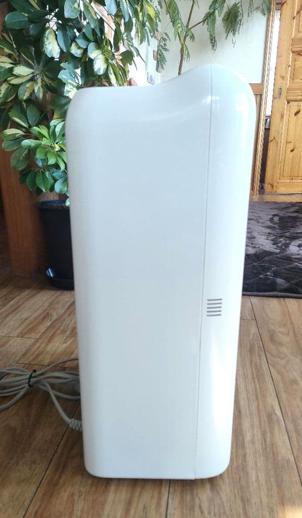 MITSUBISHI 衣類乾燥除湿機ムーブアイ MJ-M100RX-W