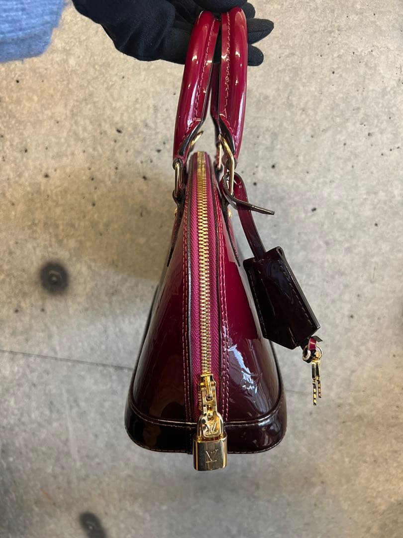 ルイヴィトン アルマBB ヴェルニグラデーション