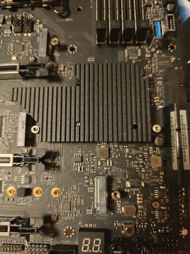 マザーボード Asrock Z690 taichi razer edition