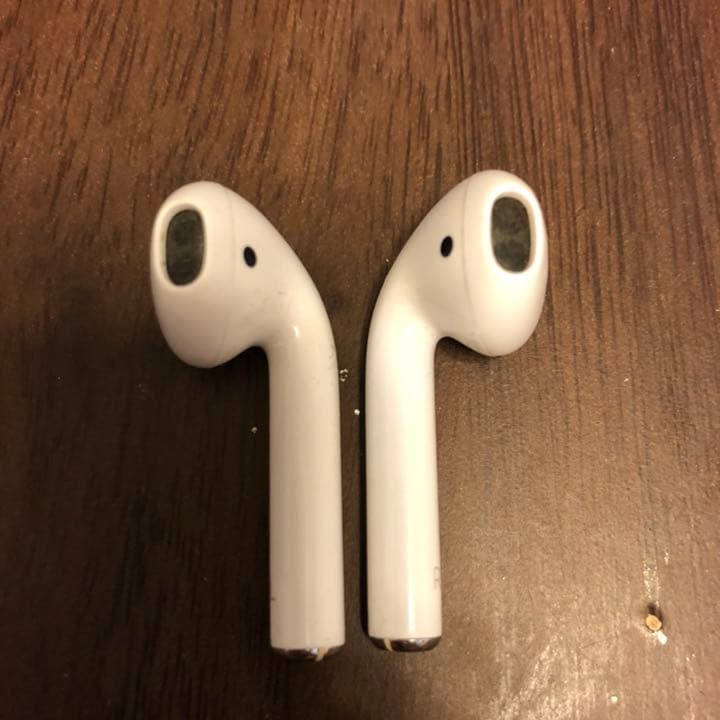 スマホアクセサリー Apple AirPods2