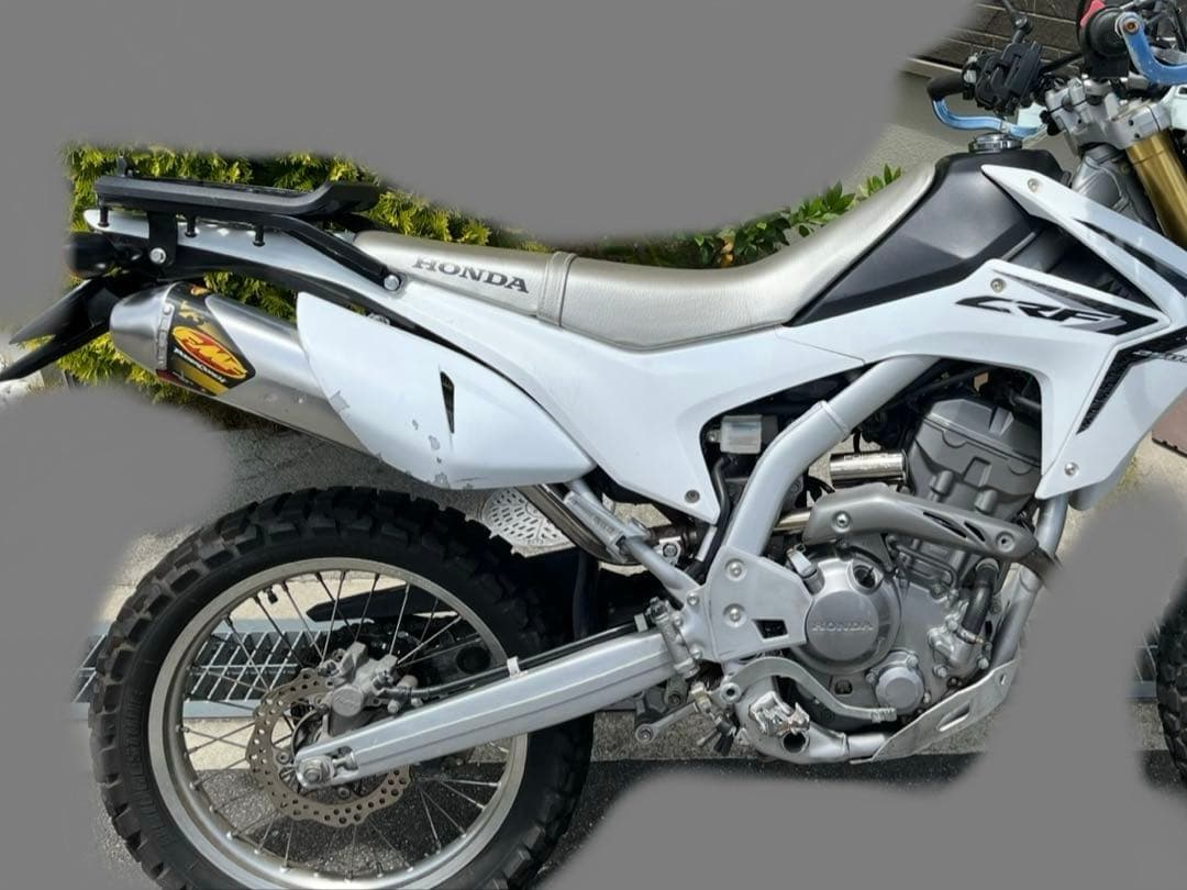 CRF250L MD38 FMFマフラー パワーコア4 サイレントボム付