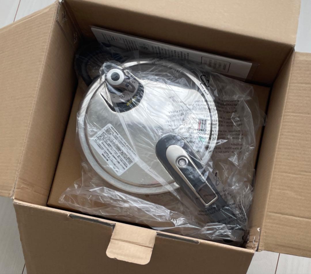 新品✨販売価格16500円 ワンダーシェフ 圧力鍋 フルーム YCSA40F