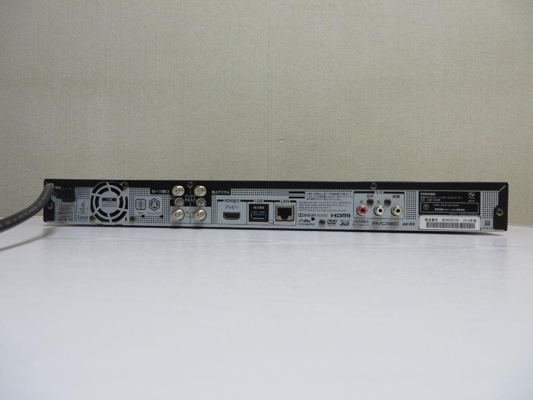 東芝ブルーレイレコーダー DBR-T3008 2019年製 　完動美品