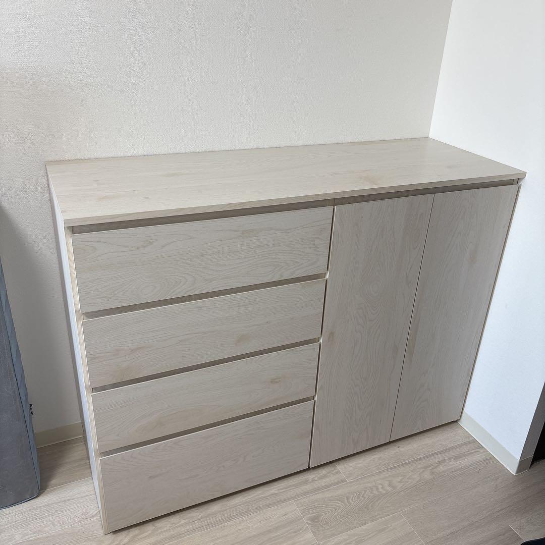 ニトリ 木製キャビネット 4段引き出し 2扉 漫画 オタ活