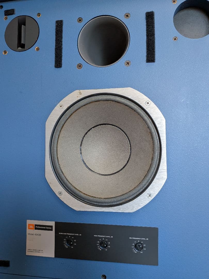 JBL 4343B スタジオモニター北海道引き取り限定