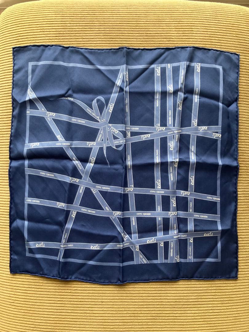 HERMES エルメス カレ45 ボルデュック ネイビー