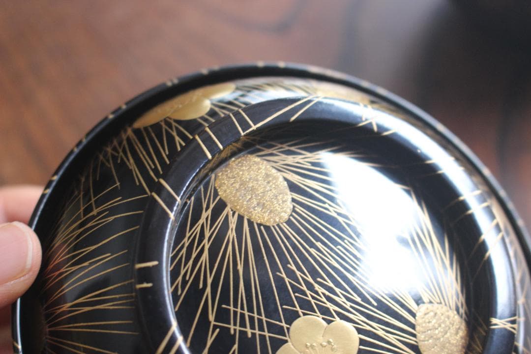 デッドストック！時代黒漆に極上松竹梅蒔絵の映える煮物椀2点（検輪島塗雑煮椀蒔絵椀