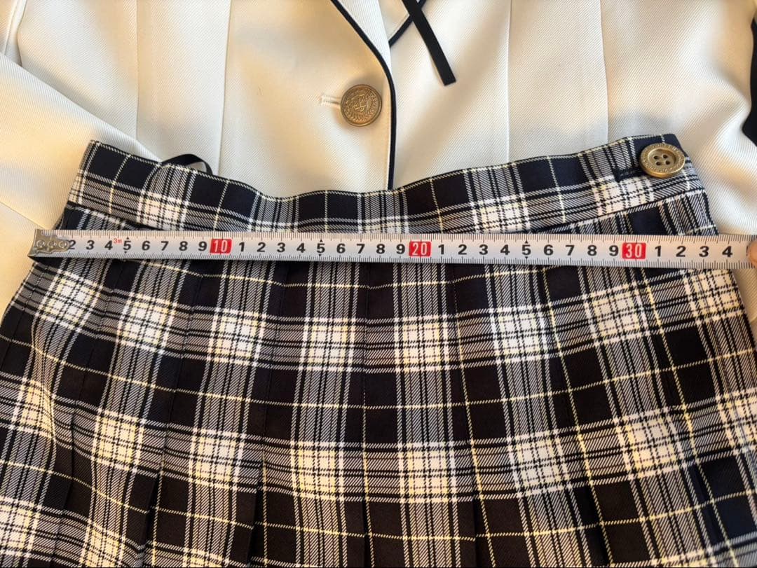 極美品repipiarmario卒服Mフォーマルセット卒業式レピピ卒服ブラウス付