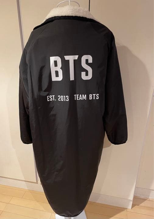 bts公式　ポップアップストア　ジャンパー